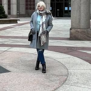 Meet your Posher, Viktoria